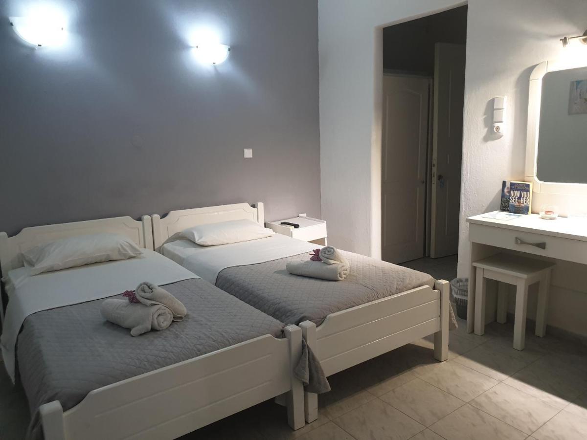 Syros Holidays Vari  Экстерьер фото