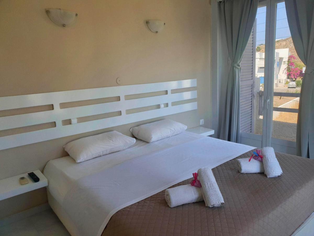 Syros Holidays Vari  Экстерьер фото