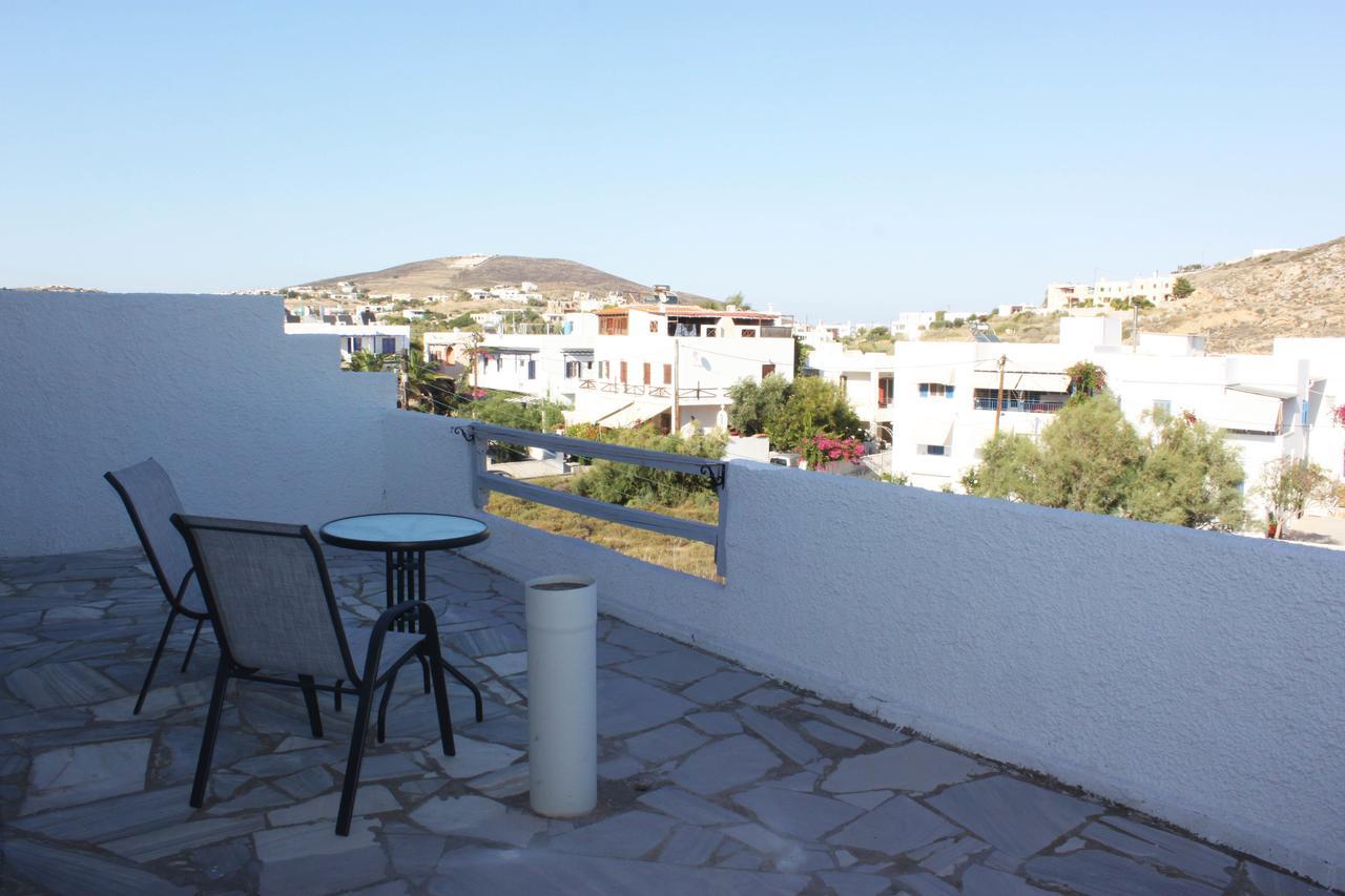 Syros Holidays Vari  Экстерьер фото